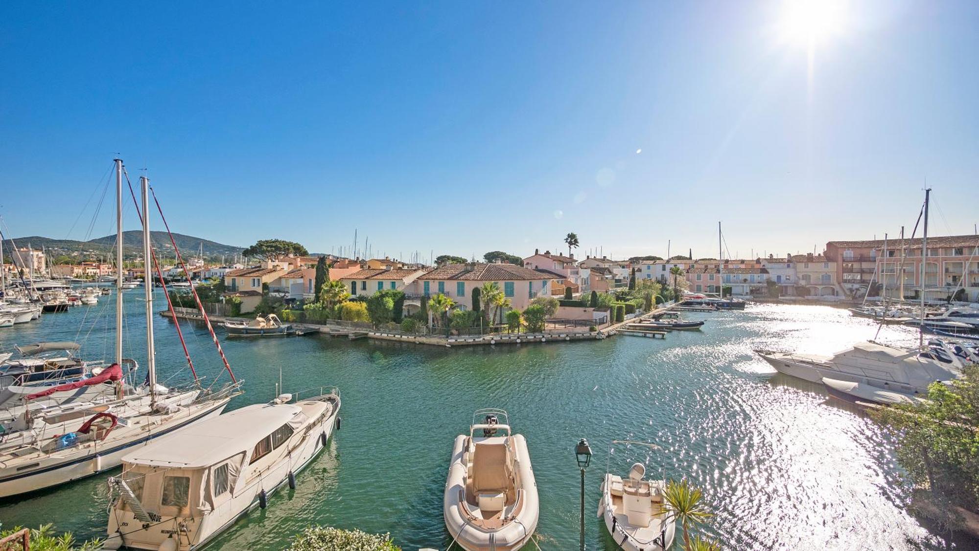 Casa Nostra, Port-Grimaud, Vue Sur Les Canaux Εξωτερικό φωτογραφία